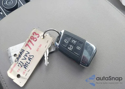 2021 Volkswagen Atlas 3.6L V6 Se W/Technology R-Line from USA, damaged, VIN 1V2RR2CA9MC533190